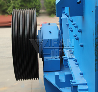 反擊式破碎機設(shè)備