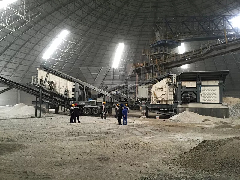中聯(lián)水泥石灰石骨料加工生產線現(xiàn)場 中聯(lián)水泥石灰石骨料加工生產線現(xiàn)場